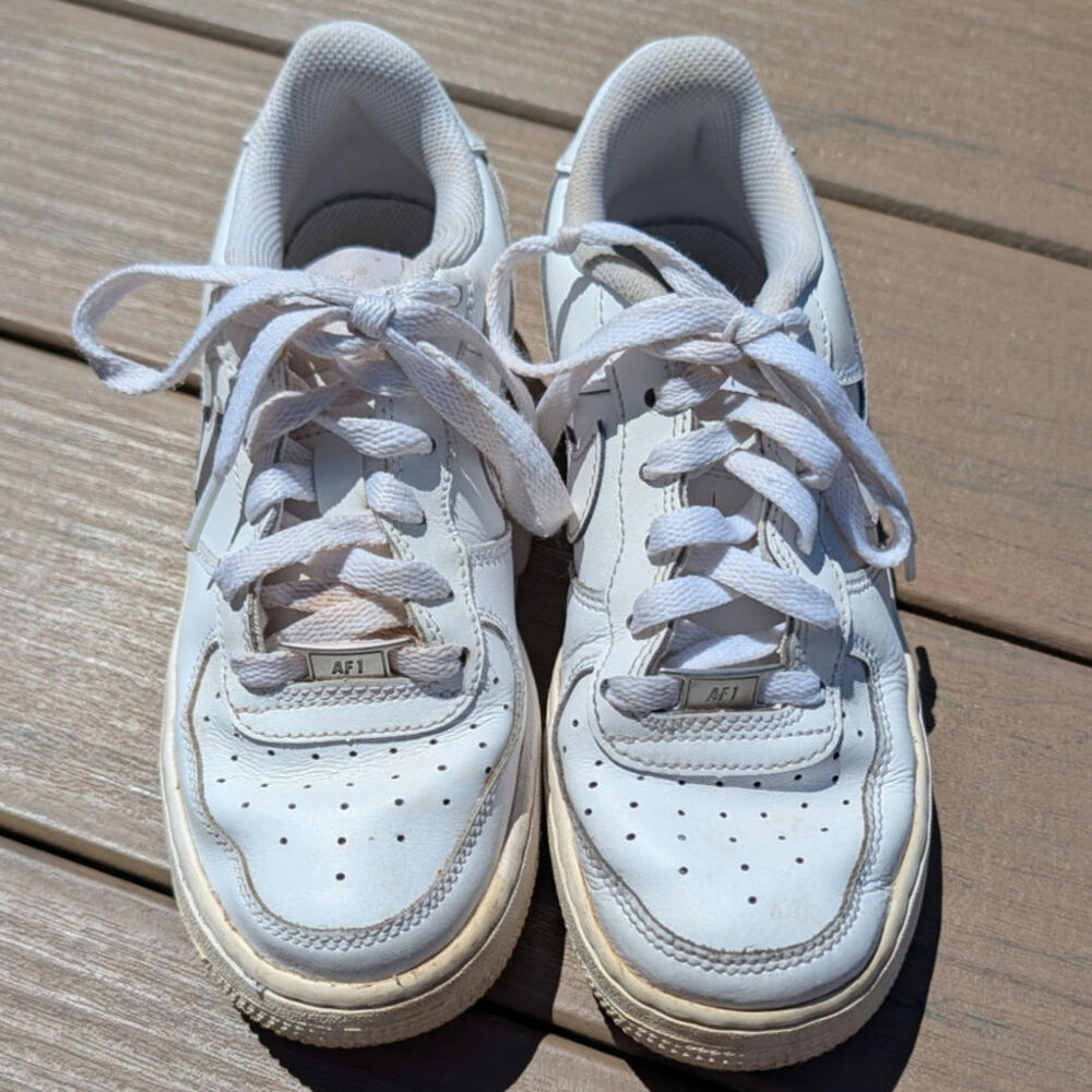 Nike Air Force 1 Triple White Sneakers Girls 3.5 Y